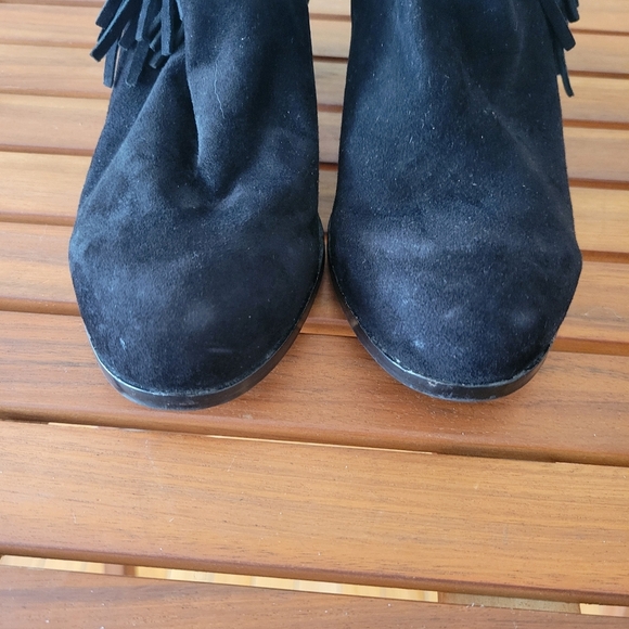 Sam Edelman Louie Black Suede Fringe Bootie  Size 7 1/2 - Picture 5 of 6